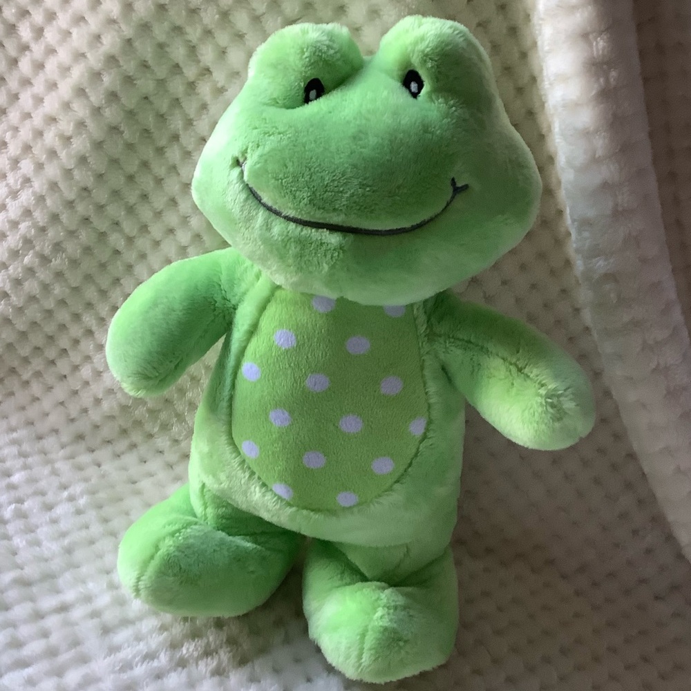 Gitzy Plush Frog Green Polka Dot Stuffed Animal w Rattle Toy Embroidered Eyes